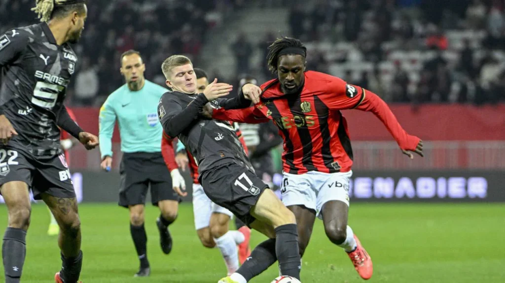 Evan Guessand face au Stade Rennais