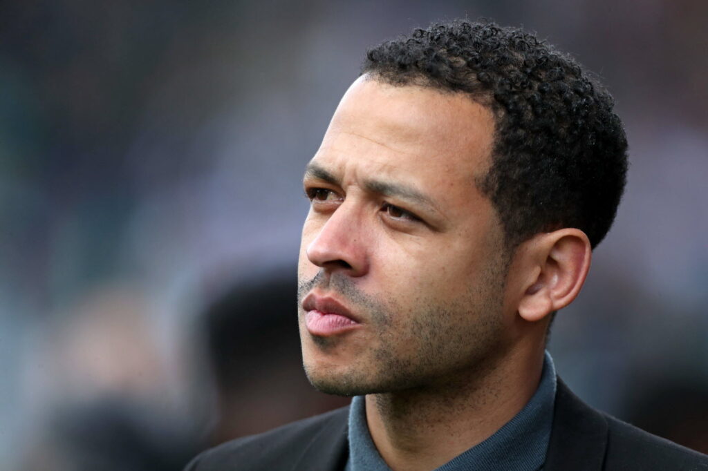 Schéma tactique 3-4-2-1 Liam Rosenior Strasbourg 2026.